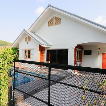 Jirapat Sunny Mode Villa Sattahip Eksteriør bilde